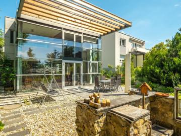 Prämiertes Architektenhaus mit Garten und Terrasse in 1230 Wien – Ihr Traumzuhause!