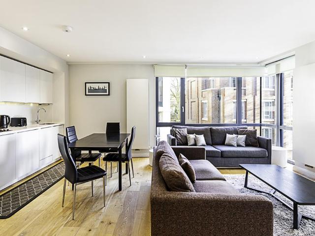 Pret A Manger, Great Turnstile, London, WC1V 7HH, United Kingdom | 1 bed apartment for rent #110967418 | Rentberry