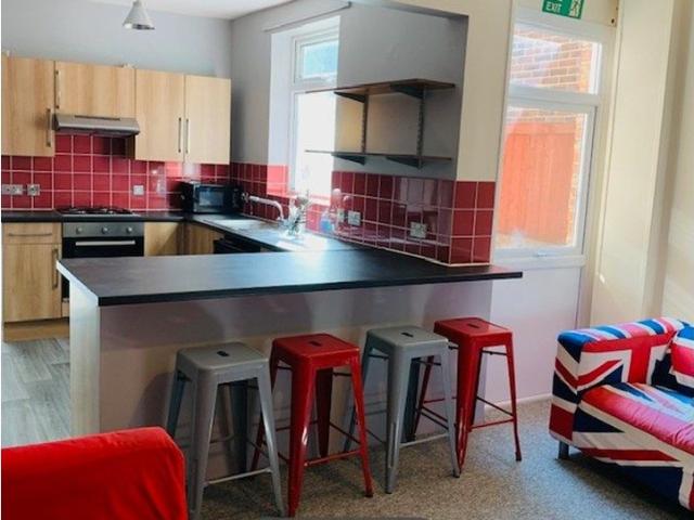 Pretoria Road, Southsea PO4, 3 bed end terrace house to rent, £1,550 pcm | PrimeLocation