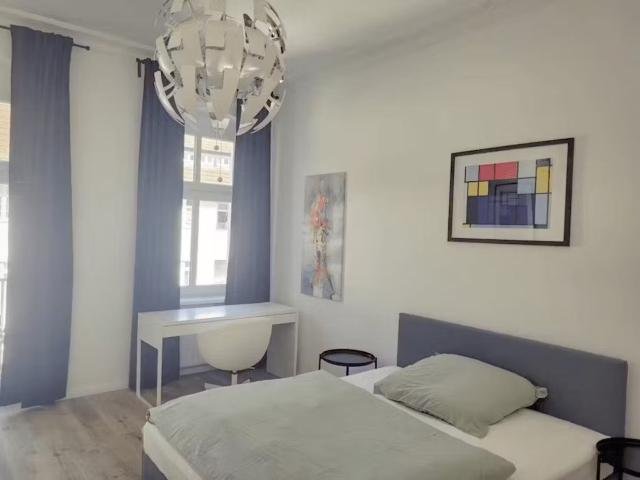 Pretty 3 bedroom apartment in Berlin Kreuzberg