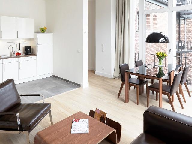 Pretty, cozy suite in Düsseldorf