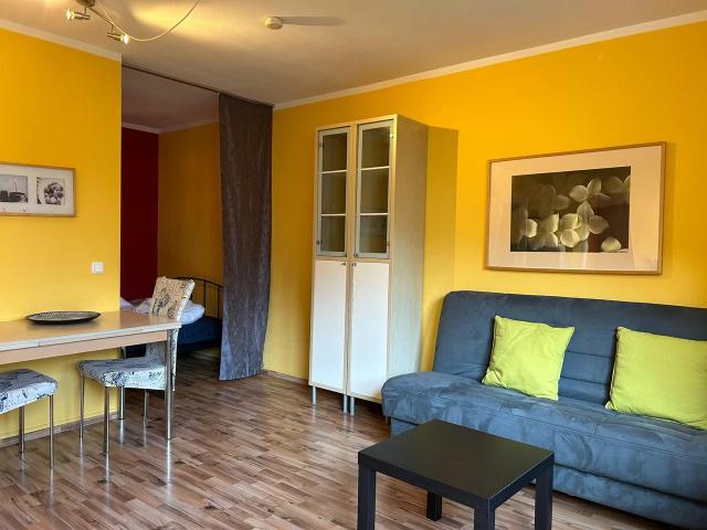Pretty and modern studio in Frankfurt am Main, Frankfurt Amsterdam Apartments for Rent