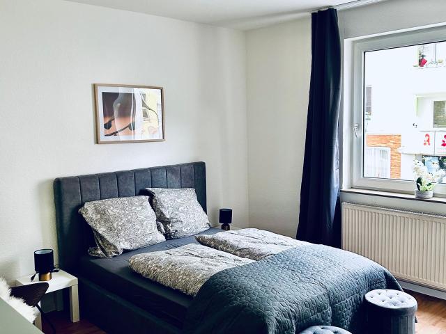 Pretty and charming flat Düsseldorf, Dusseldorf Amsterdam Apartments for Rent
