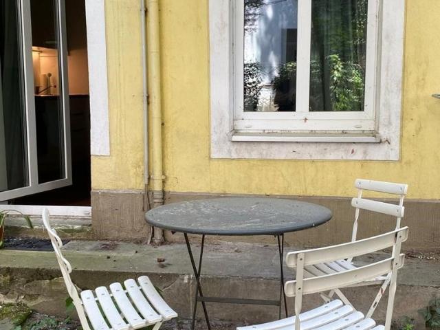Pretty and charming studio located in popular Neukölln Area, Berlin Amsterdam Apartments for Rent