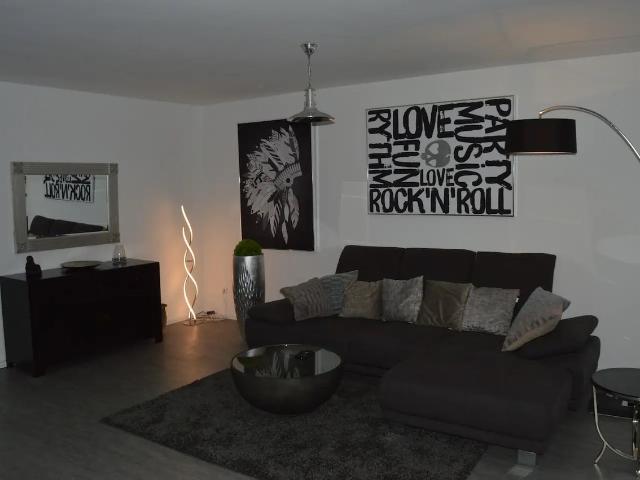 Pretty and perfect apartment in Düsseldorf, Dusseldorf Amsterdam Apartments for Rent