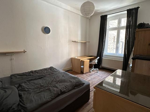 Pretty and perfect apartment in vibrant neighbourhood Cologne, Koln Amsterdam Apartments for Rent