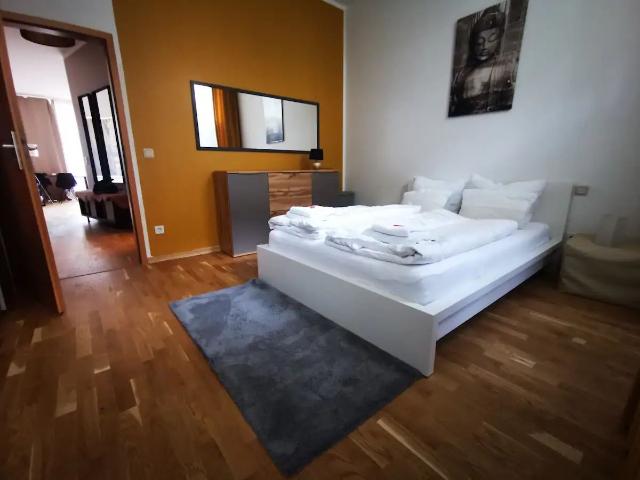 Pretty and spacious home in Leipzig, Leipzig Amsterdam Apartments for Rent