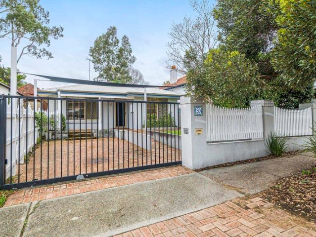 Pretty as a Picture in the Heart of South Perth