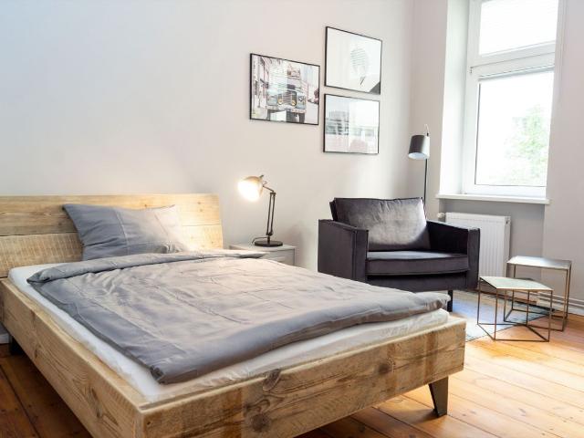 Pretty home conveniently located Berlin Friedrichshain, Berlin Amsterdam Apartments for Rent