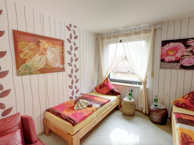 Pretty home in Roßtal, Rosstal Amsterdam Apartments for Rent