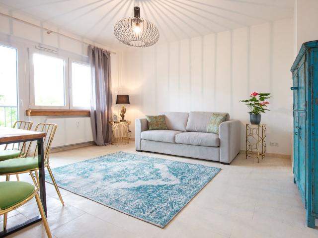 Pretty home in Schöneberg 20 2 bed Etage 4