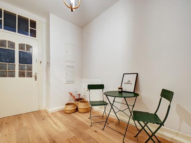 Pretty, modern loft in Stuttgart, Stuttgart Amsterdam Apartments for Rent