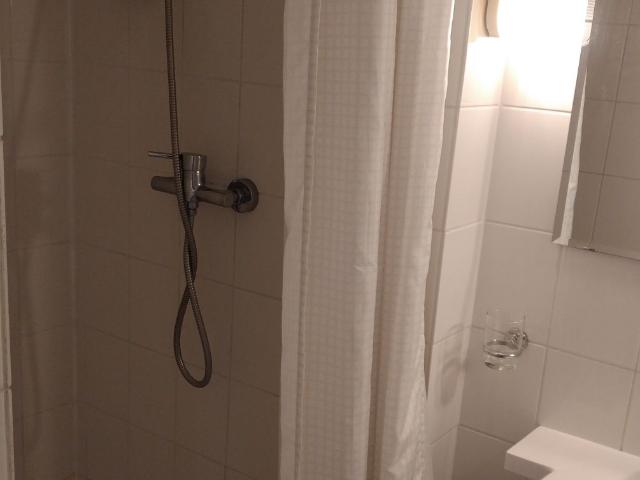 Pretty & neat home 2 rooms 1 small sleeping room, sunny balcony, 20 min. to city of Bremen, Bremen Amsterdam Apartments for Rent