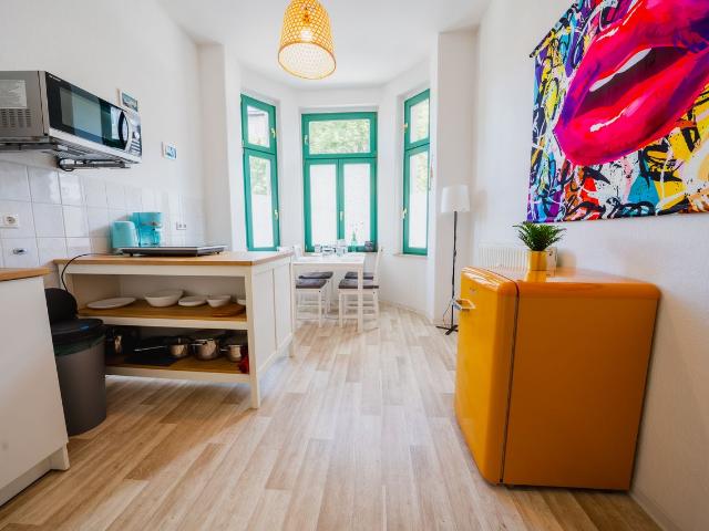 Pretty, spacious apartment in Magdeburg, Magdeburg Amsterdam Apartments for Rent