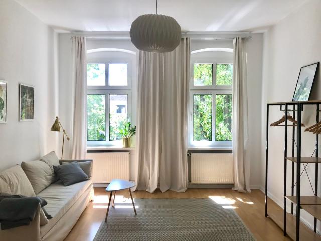 Pretty, spacious, quiet home in 12105 Berlin Mariendorf Tempelhof Süd, Berlin Amsterdam Apartments for Rent