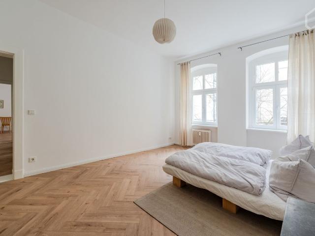 Pretty suite at Ku'damm 5 minutes by feet, Berlin Amsterdam Apartments for Rent