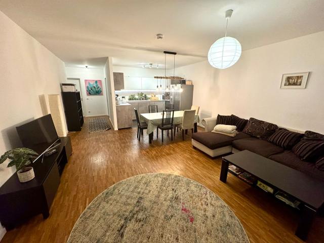 Pretty & wonderful home in Prenzlauer Berg Berlin, Berlin Amsterdam Apartments for Rent