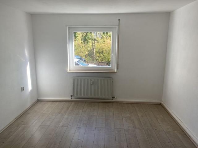 PRETURA Immobilien 3 Zimmerwohnung mit.