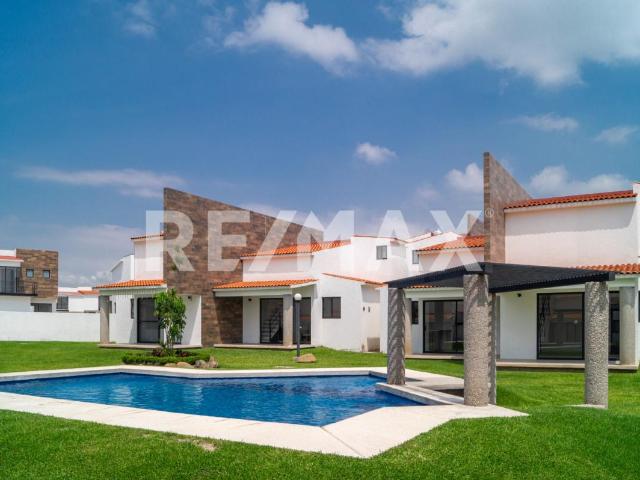 VENTA DE CASA EN CONDOMINIO EN TLAYACAPAN MORELOS