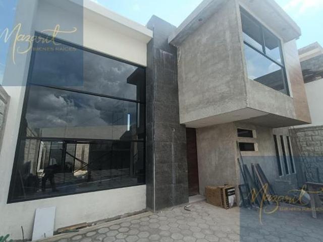 Preventa de casa con cuatro recámaras y jardín en Santa Anita Huiloac, Apizaco, Tlaxcala