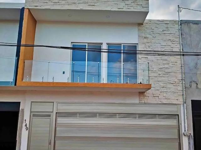 PREVENTA DE CASA EN LA GRACIANO SANCHEZ EN BOCA DEL RIO