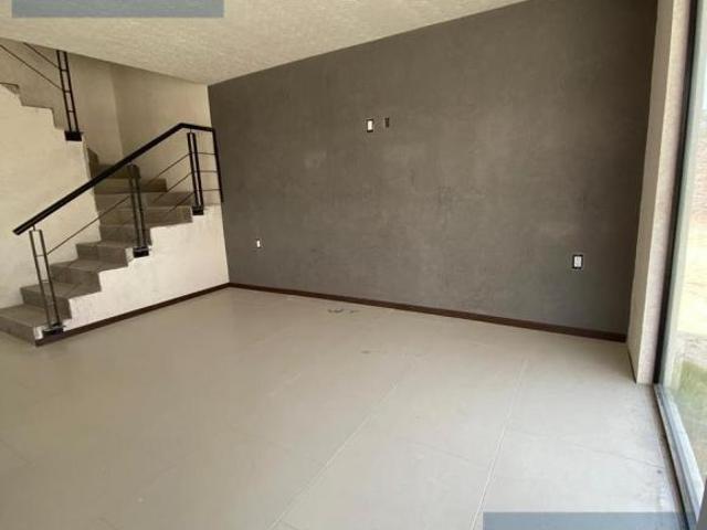 Preventa de casas con tres habitaciones, terraza y jardín en Tlaxcala