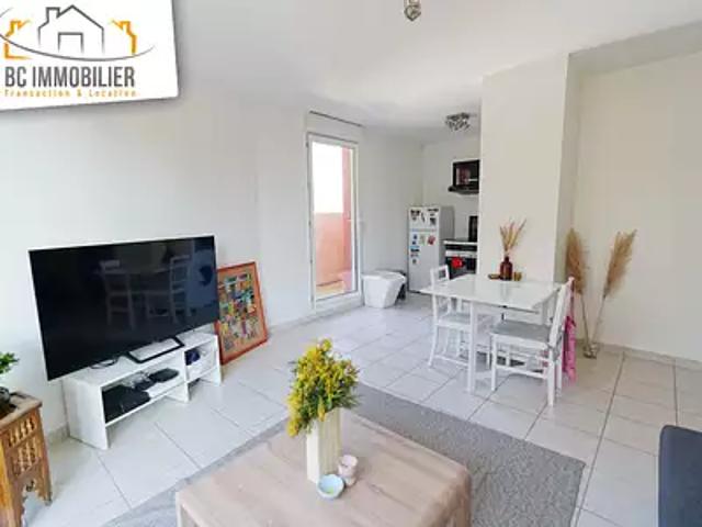 Prévessin Moëns 01280 Achat / Vente appartement 2 pièces t2 au dernier étage