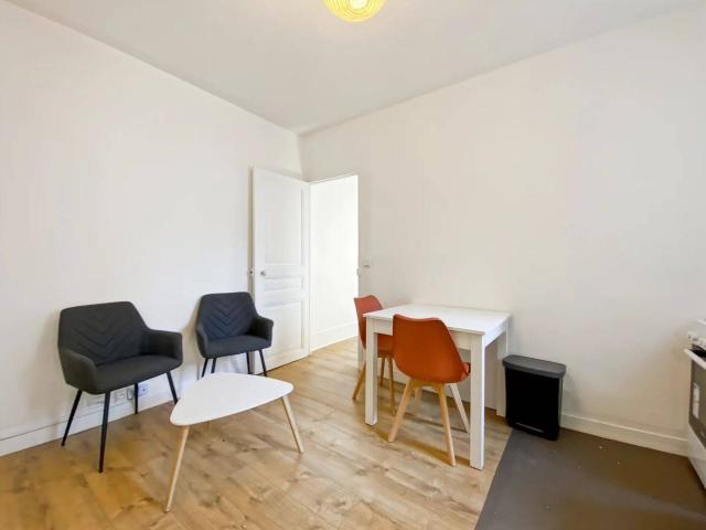 PRE SAINT GERVAIS, Appartement 2 pièces meublé de 25 m²