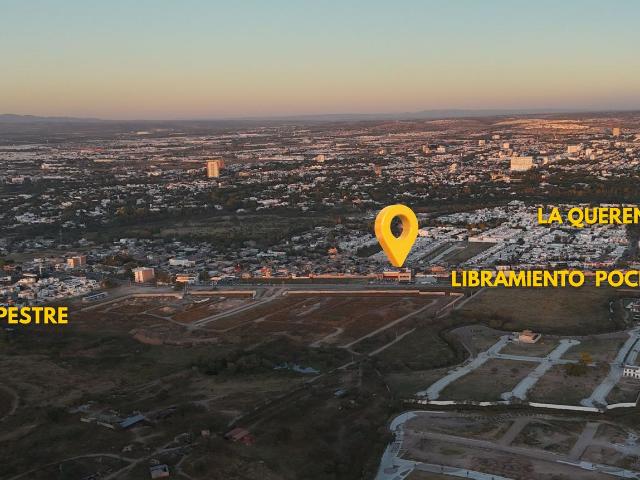 PRE RENTA DE LOCALES EN PLAZA COMERCIAL GRAN VISTA AL NORPONIENTE DE LA CIUDAD BI
