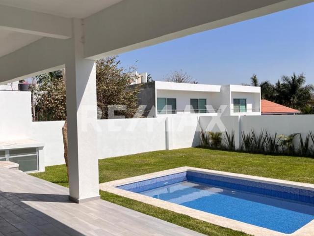 Pre venta de casa sola con alberca, Burgos Bugambilias, Temixco, Morelos. Clave 6211