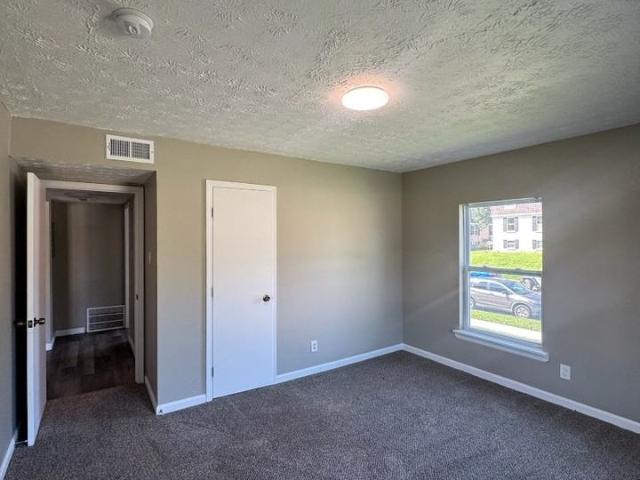 Preakness Apartments 3 Bedroom Apartment for Rent at 733 Hill Rise Ct, Lexington, KY 40504