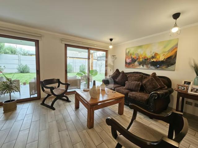 Precio de venta rebajado! UF7.750 | 3 dormitorios por 7750.00 en Colina