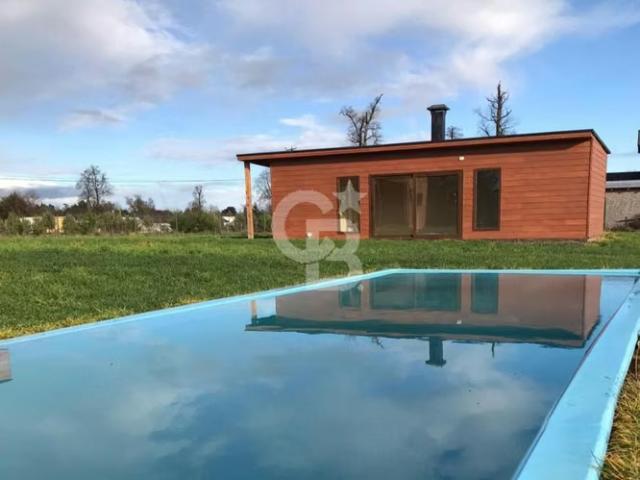 A 10 minutos de Osorno, con quincho y piscina | 3 dormitorios por 8300.00 en Osorno