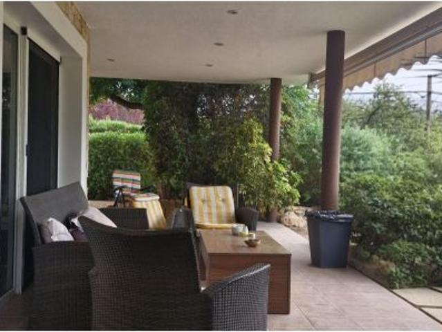 PRECIOSA VILLA EN URBANIZACION LOMA BADÁ PETRER /ALICANTE