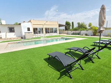 Preciosa Villa Reformada Con Piscina Nueva A 3 Km De Crevill. 103m² Alicante