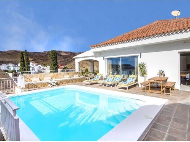 PRECIOSA VILLA REFORMADA EN TAURO CON PISCINA PRIVADA CLIMATIZADA, AMPLIA ZONA EXTERIOR Y FANTÁSTICA
