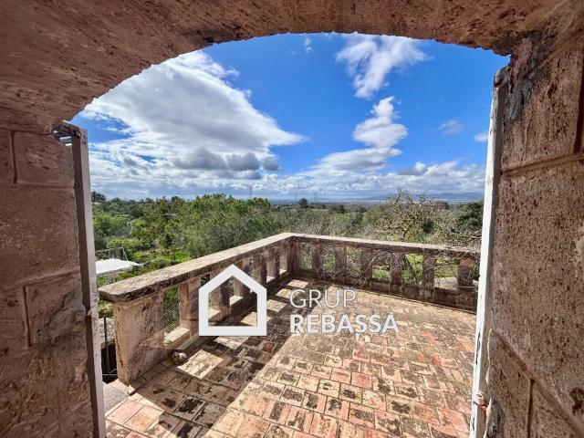 Preciosa vivienda rústica en Marratxí de 4 habitacions y 2 baños. Espectaculares vistas a la bahía