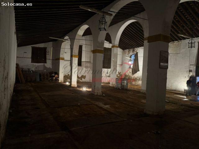 ¡ PRECIOSA BODEGA EN SANTIAGO !