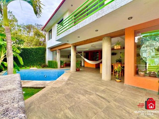 Preciosa Casa al norte de Cuernavaca con vista espectacular