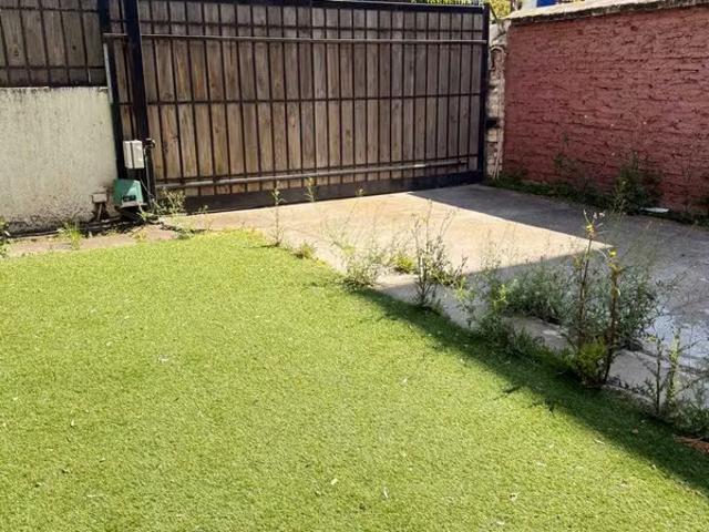 Preciosa Casa Comercial u Oficina 1304 | dormitorios por 35000.00 en Santiago
