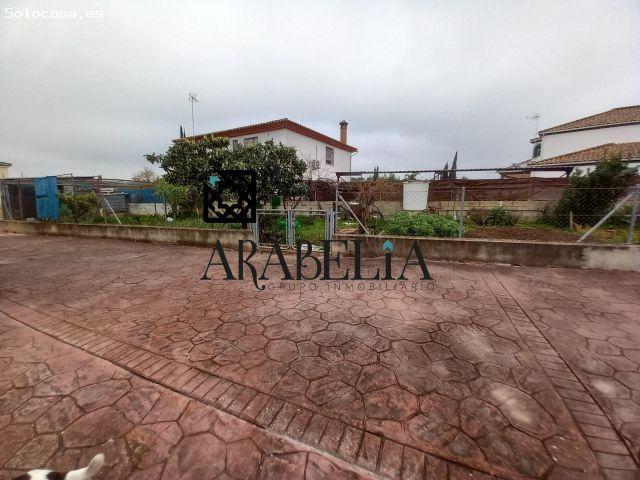 Preciosa casa con terreno en la zona de la campiñuela