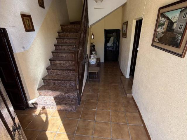 Preciosa casa con patio en Palacios de Campos