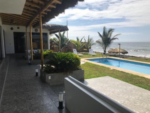 Preciosa casa de playa