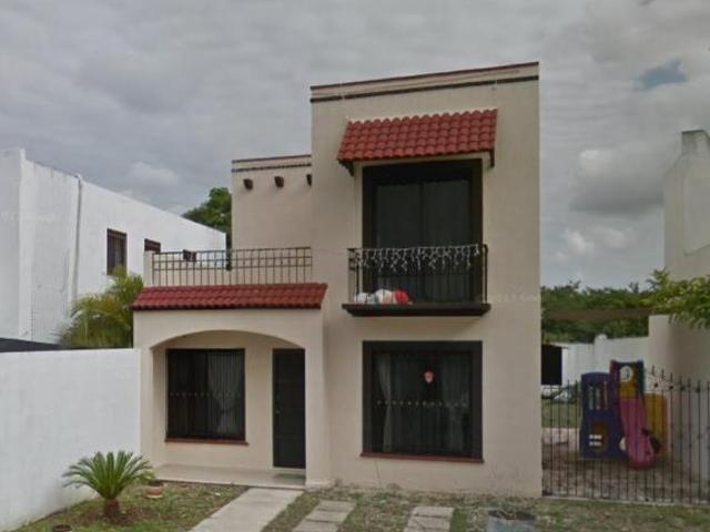 VENTA DE CASA EN CALLE 19A, COL. CAUCEL, MÉRIDA, YUCATÁN