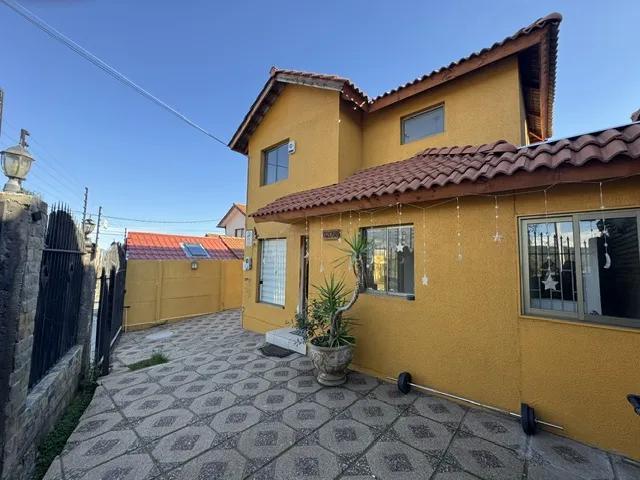 Preciosa Casa En Condominio Con Porton Automatico Sin Gc