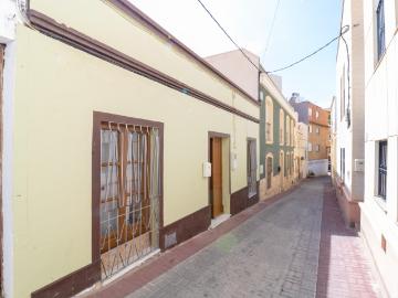 PRECIOSA CASA EN LA VILLA DE GÁDOR