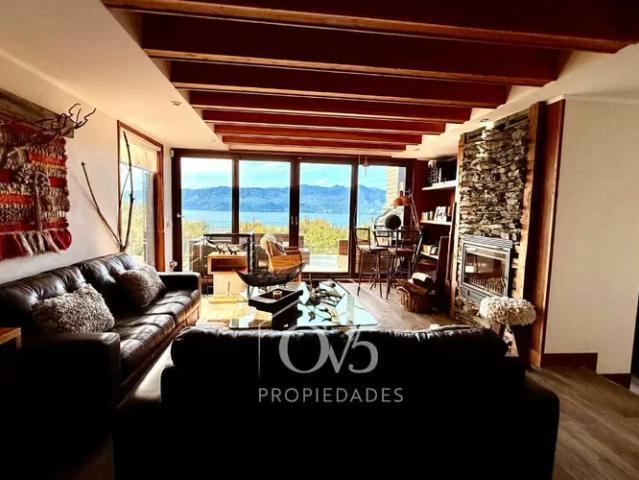 Preciosa casa en Pucon con acceso a playa 1268 | dormitorios por 12950.00 en Pucón