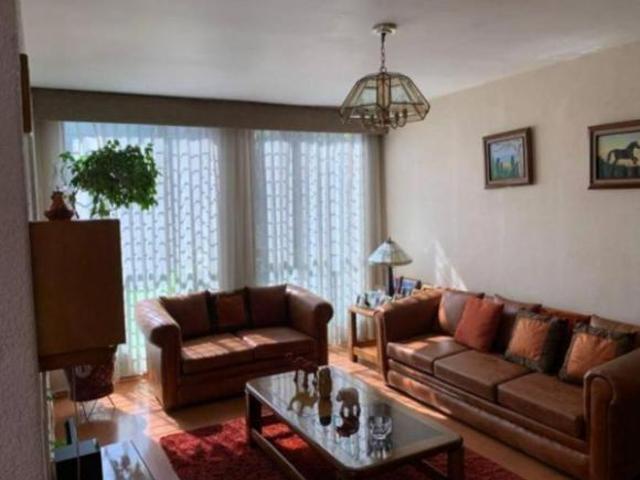 PRECIOSA CASA EN RANCHO LA MORA TOLUCA