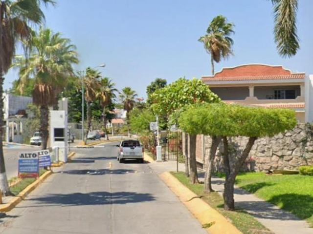 PRECIOSA CASA EN REMATE EN HACIENDA LOS MANGOS, MAZATLÁN, SINALOA