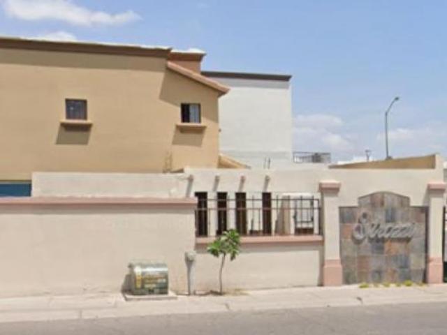 PRECIOSA CASA EN REMATE EN RESIDENCIAL VILLA BONITA, HERMOSILLO, SONORA